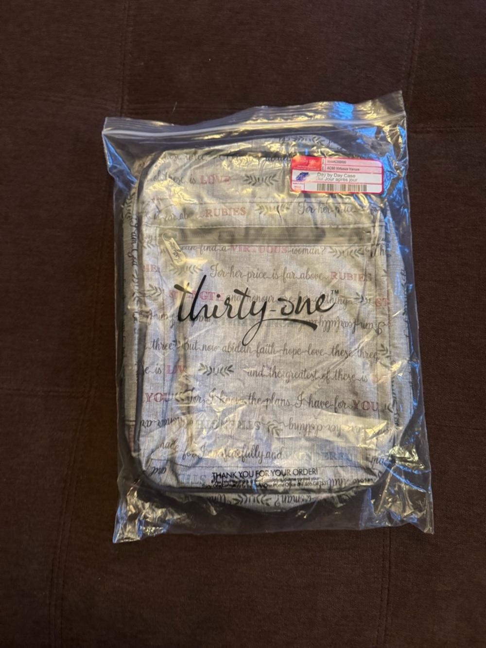 Thirty-One Day by Day Case in the "Virtuous Verses" print. NWT - Picture 2 of 7